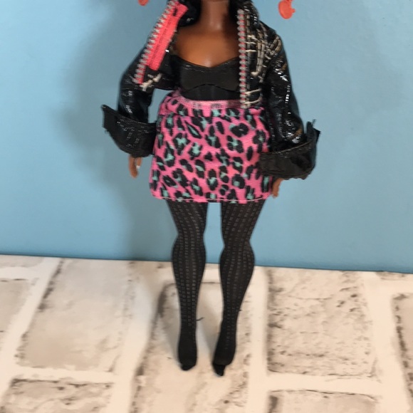 OMG Surprise doll - Picture 3 of 5